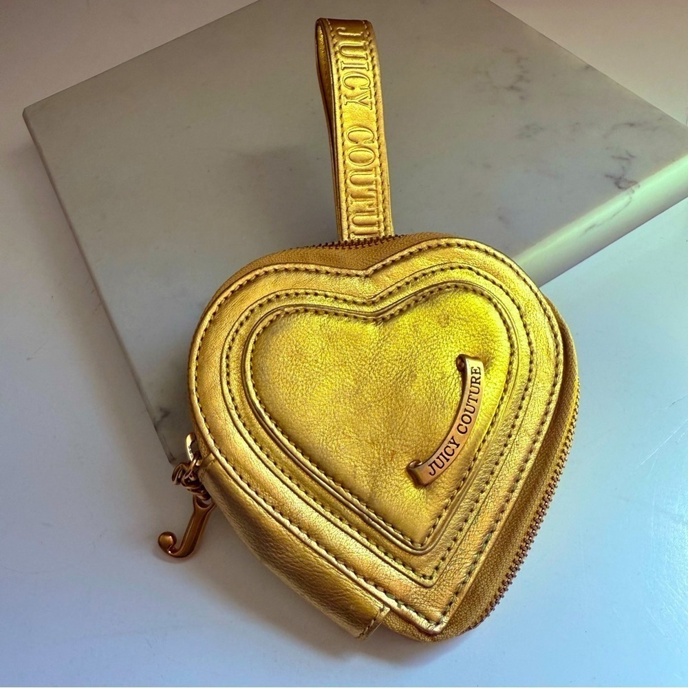 Vintage Juicy Couture Leather Metallic Gold Heart Wristlet